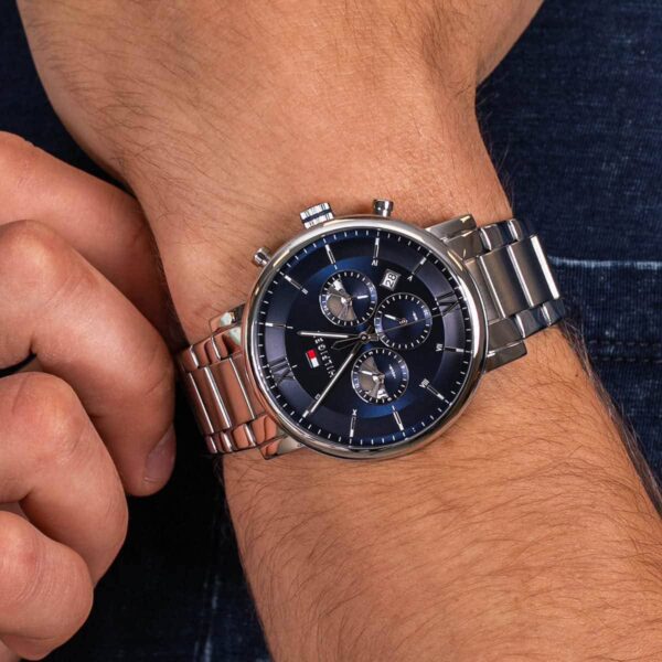 ⁦toomy hilfiger original⁩ - الصورة ⁦2⁩