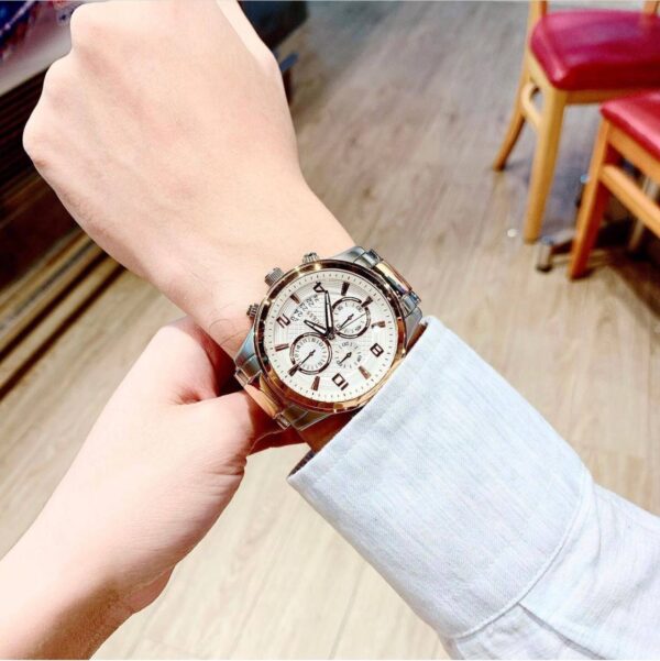 ⁦GUESS original⁩ - الصورة ⁦3⁩
