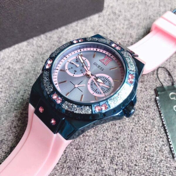 ⁦Guess kors original⁩ - الصورة ⁦2⁩